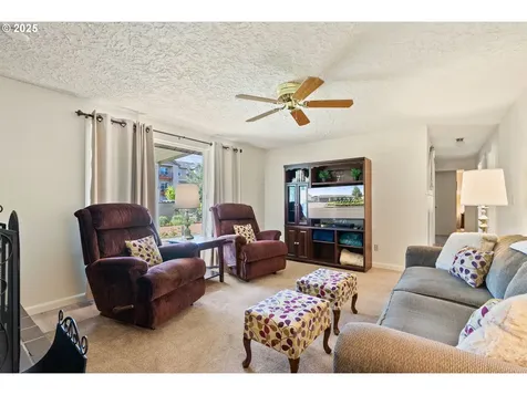 8701 NE 57th Street Vancouver WA 98662
