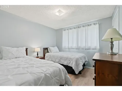 8701 NE 57th Street Vancouver WA 98662