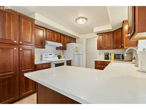 8701 NE 57th Street Vancouver WA 98662