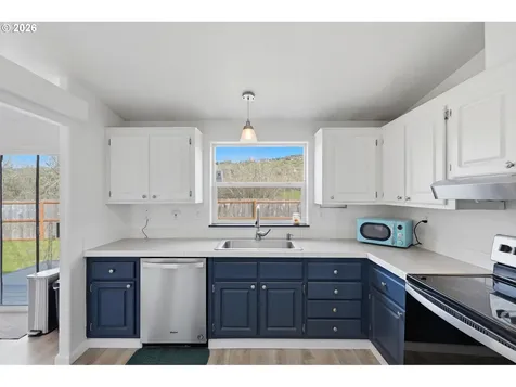 408 NE Faulconer Street Sheridan OR 97378