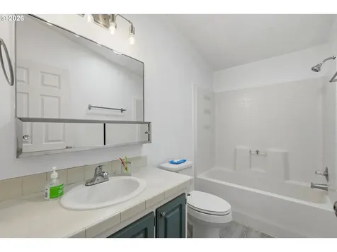 408 NE Faulconer Street Sheridan OR 97378