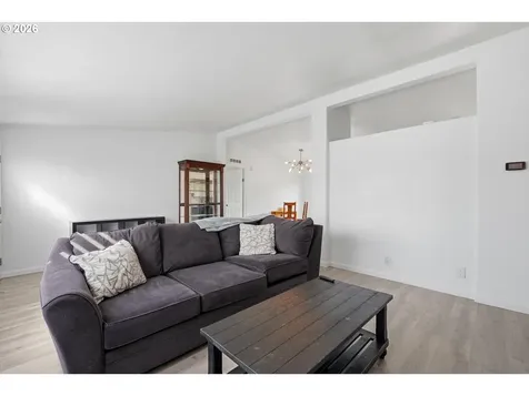 408 NE Faulconer Street Sheridan OR 97378