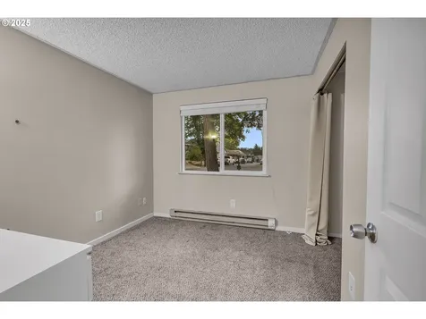 270 NW 181st Avenue Beaverton OR 97006