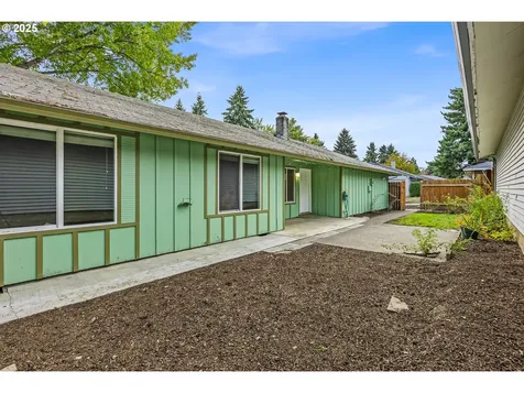 270 NW 181st Avenue Beaverton OR 97006