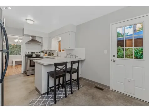 1300 NE 66th Street Vancouver WA 98665