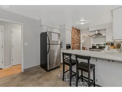 1300 NE 66th Street Vancouver WA 98665