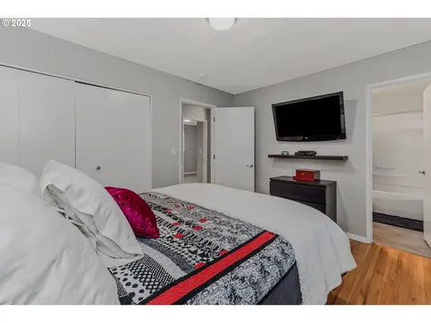 1300 NE 66th Street Vancouver WA 98665