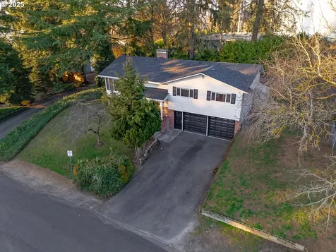 1300 NE 66th Street Vancouver WA 98665