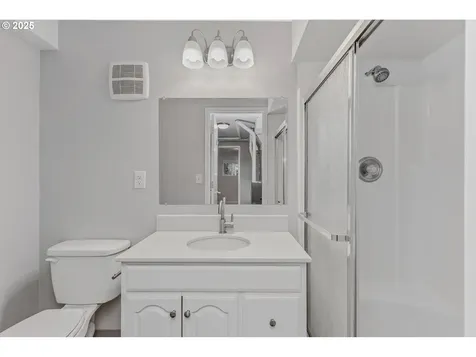 1300 NE 66th Street Vancouver WA 98665