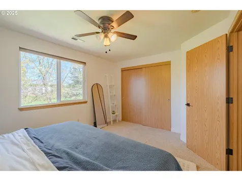 17812 SE 24th Street Vancouver WA 98683