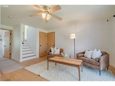 17812 SE 24th Street Vancouver WA 98683
