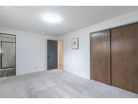 1411 NE Evans Street Mcminnville OR 97128