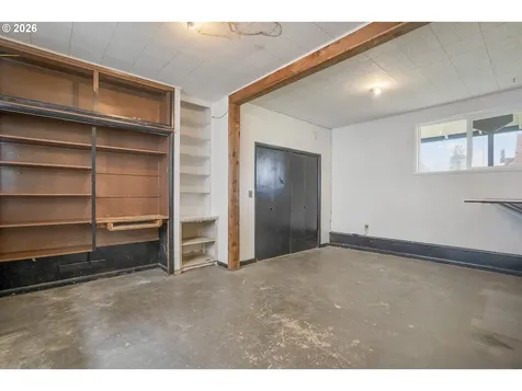 1411 NE Evans Street Mcminnville OR 97128