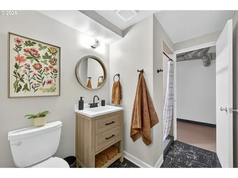 2963 SW Sunset Boulevard Portland OR 97239