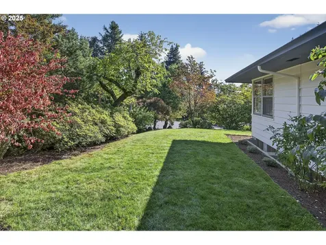 2963 SW Sunset Boulevard Portland OR 97239