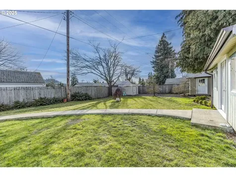 548 16th Street Springfield OR 97477