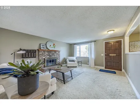 548 16th Street Springfield OR 97477
