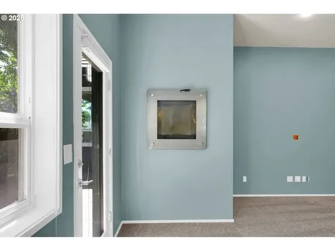1939 Lakeview Drive Eugene OR 97408