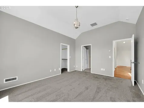 1939 Lakeview Drive Eugene OR 97408