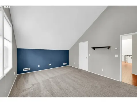 1939 Lakeview Drive Eugene OR 97408