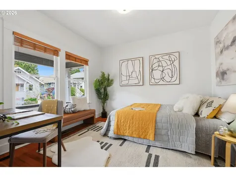 3716 SE Grant Court Portland OR 97214
