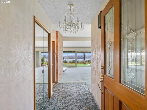 6002 E Evergreen Boulevard Vancouver WA 98661