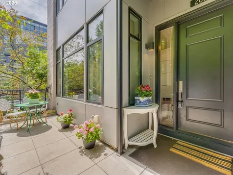 2018 NW 16th Avenue Portland OR 97209