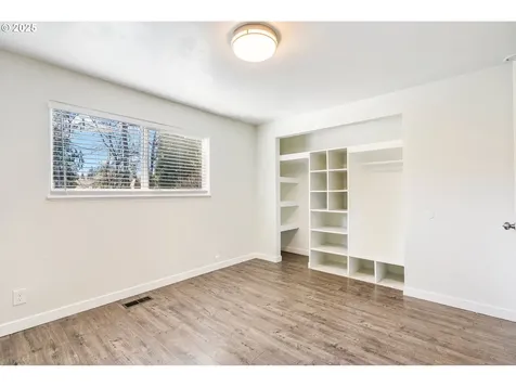 10975 SW Park Street Portland OR 97223