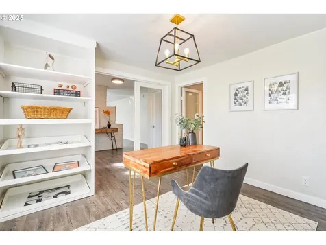 10975 SW Park Street Portland OR 97223