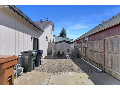180 SW Quince Street Junction City OR 97448
