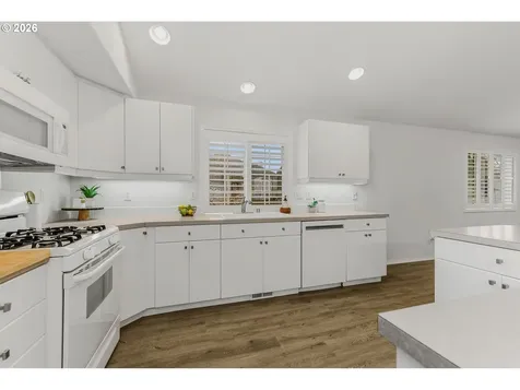 15802 SE 27th Circle Vancouver WA 98683