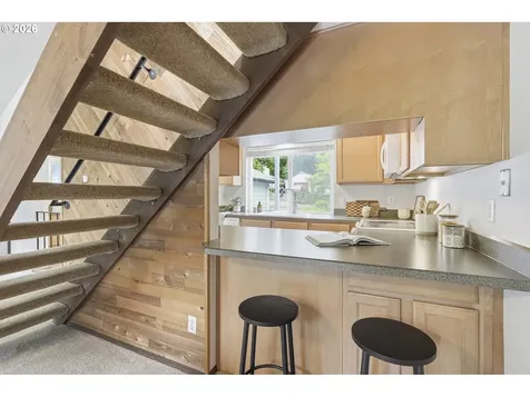 5403 SW Vacuna Street Portland OR 97219