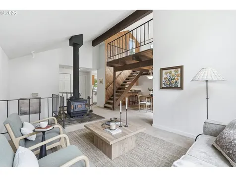 5403 SW Vacuna Street Portland OR 97219
