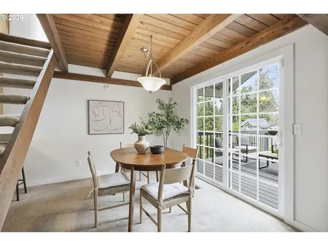 5403 SW Vacuna Street Portland OR 97219