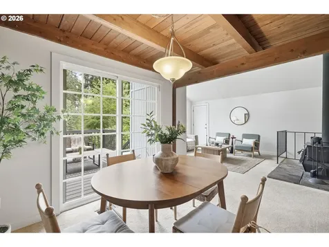 5403 SW Vacuna Street Portland OR 97219