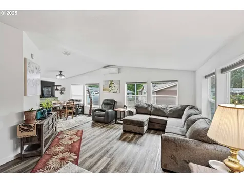 540 Shorepines Place Coos Bay OR 97420