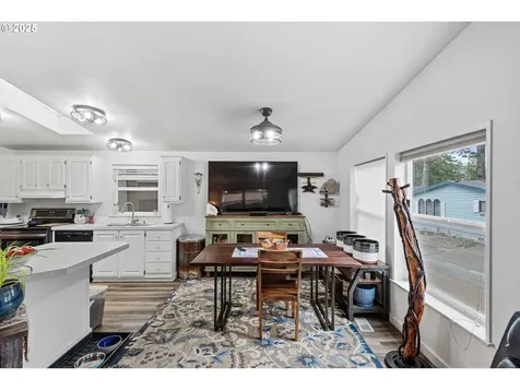 540 Shorepines Place Coos Bay OR 97420
