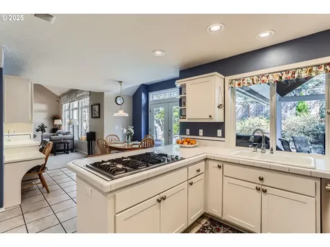 8650 SW Turquoise Loop Beaverton OR 97007