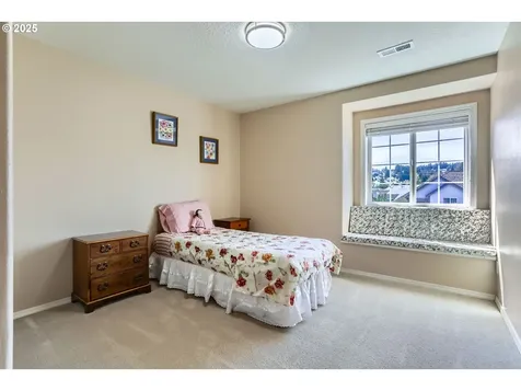 8650 SW Turquoise Loop Beaverton OR 97007