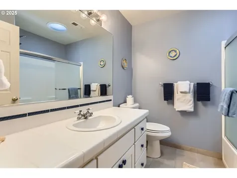 8650 SW Turquoise Loop Beaverton OR 97007