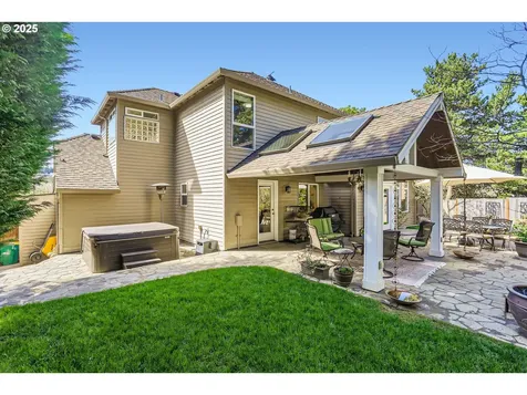 8650 SW Turquoise Loop Beaverton OR 97007