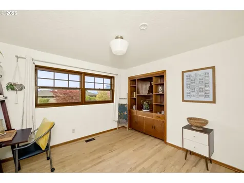 11710 NE Fargo Court Portland OR 97220