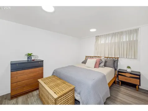11710 NE Fargo Court Portland OR 97220