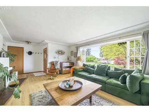 11710 NE Fargo Court Portland OR 97220