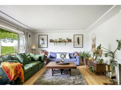11710 NE Fargo Court Portland OR 97220