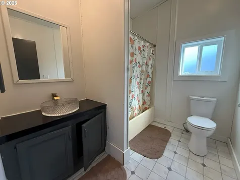 23200 NE Sandy Boulevard Wood Village OR 97060