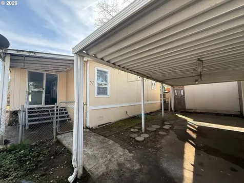 23200 NE Sandy Boulevard Wood Village OR 97060