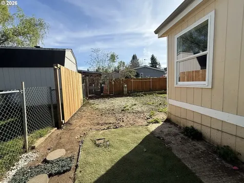 23200 NE Sandy Boulevard Wood Village OR 97060