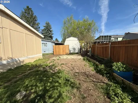 23200 NE Sandy Boulevard Wood Village OR 97060