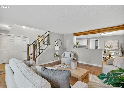2003 SE Briarwood Drive Vancouver WA 98683